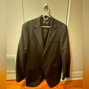 Arrow men Suit Jacket/blazer, large 40R, used good condition, black color